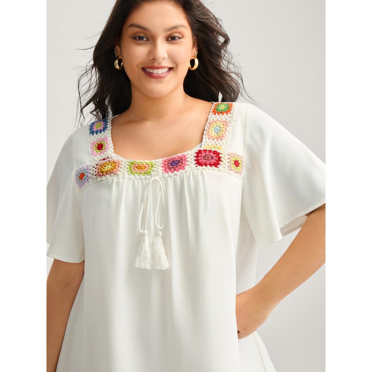 Plus Size WhiteSmoke Colorful Crochet Floral Tie Blouse Women Short sleeve Square Neck Vacation Blouses BloomChic 28/5X Product Image
