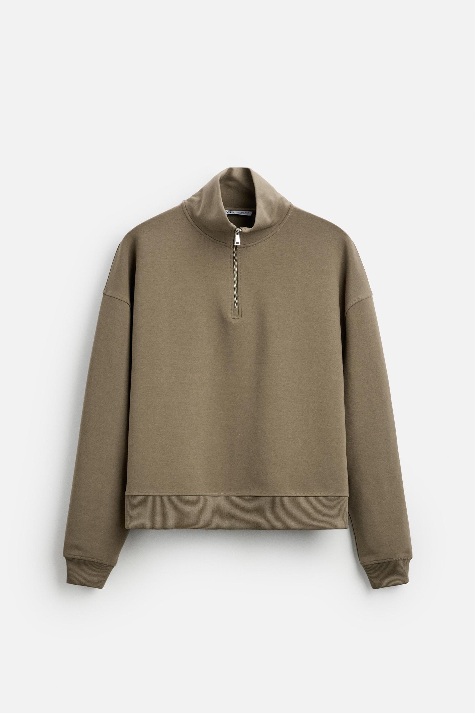 STRETCHY TECHNICAL SWEATSHIRT Product Image