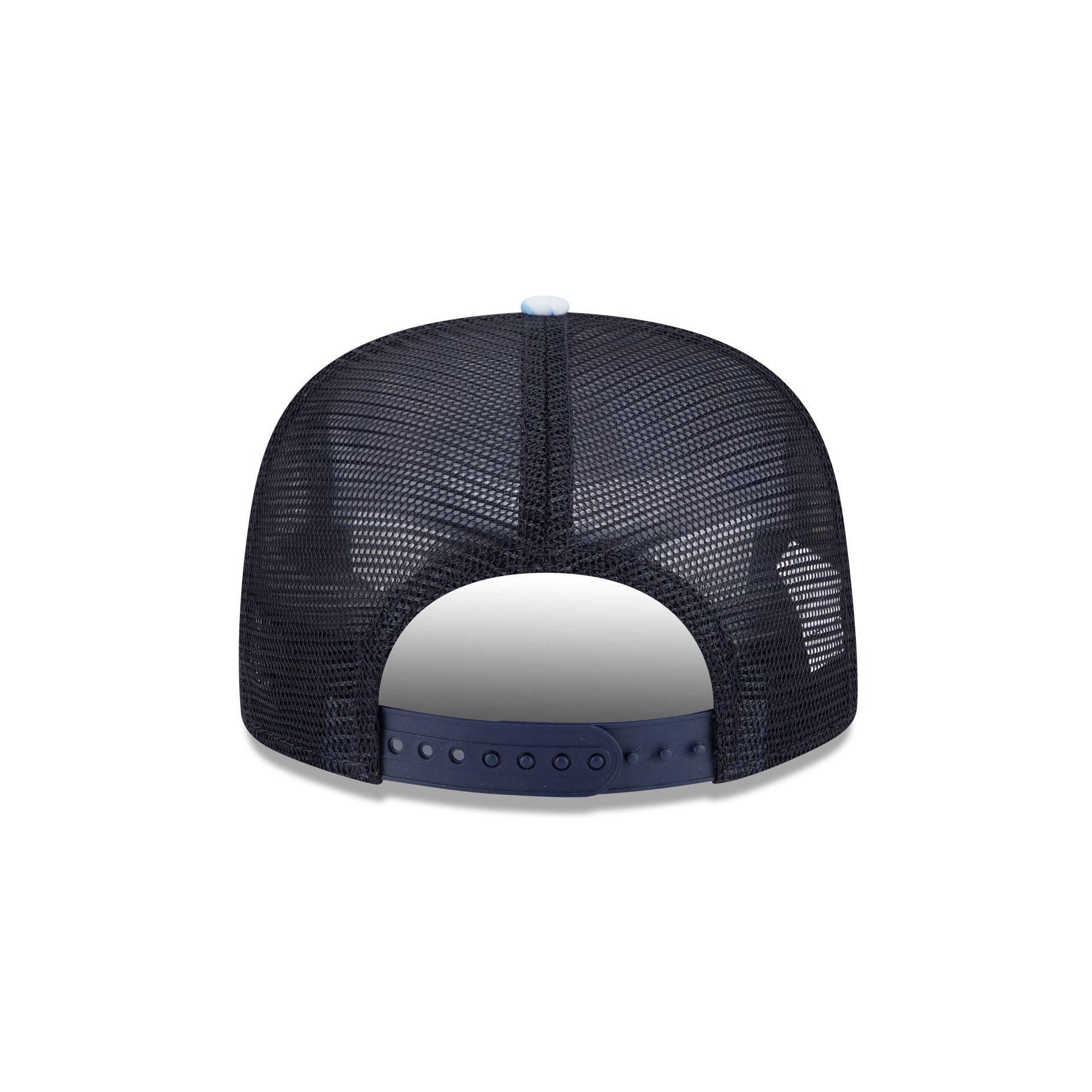 New York Yankees Pattern Golfer Trucker Hat Male Product Image