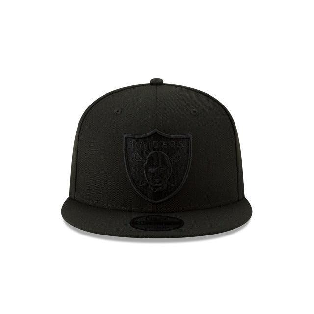 Chicago Bears Black On Black 59FIFTY Fitted Hat Male Product Image