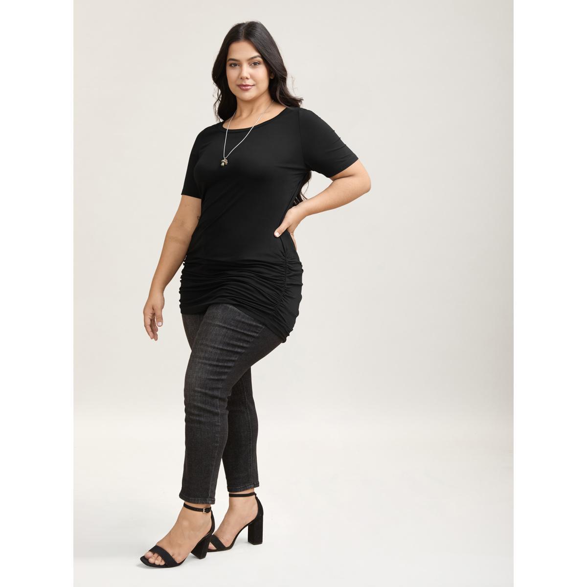 Plus Size Stretchy Ruched Fitted Long T-Shirt Black Women Casual Gathered Round Neck Bodycon Everyday T-shirts BloomChic 28/5X Product Image