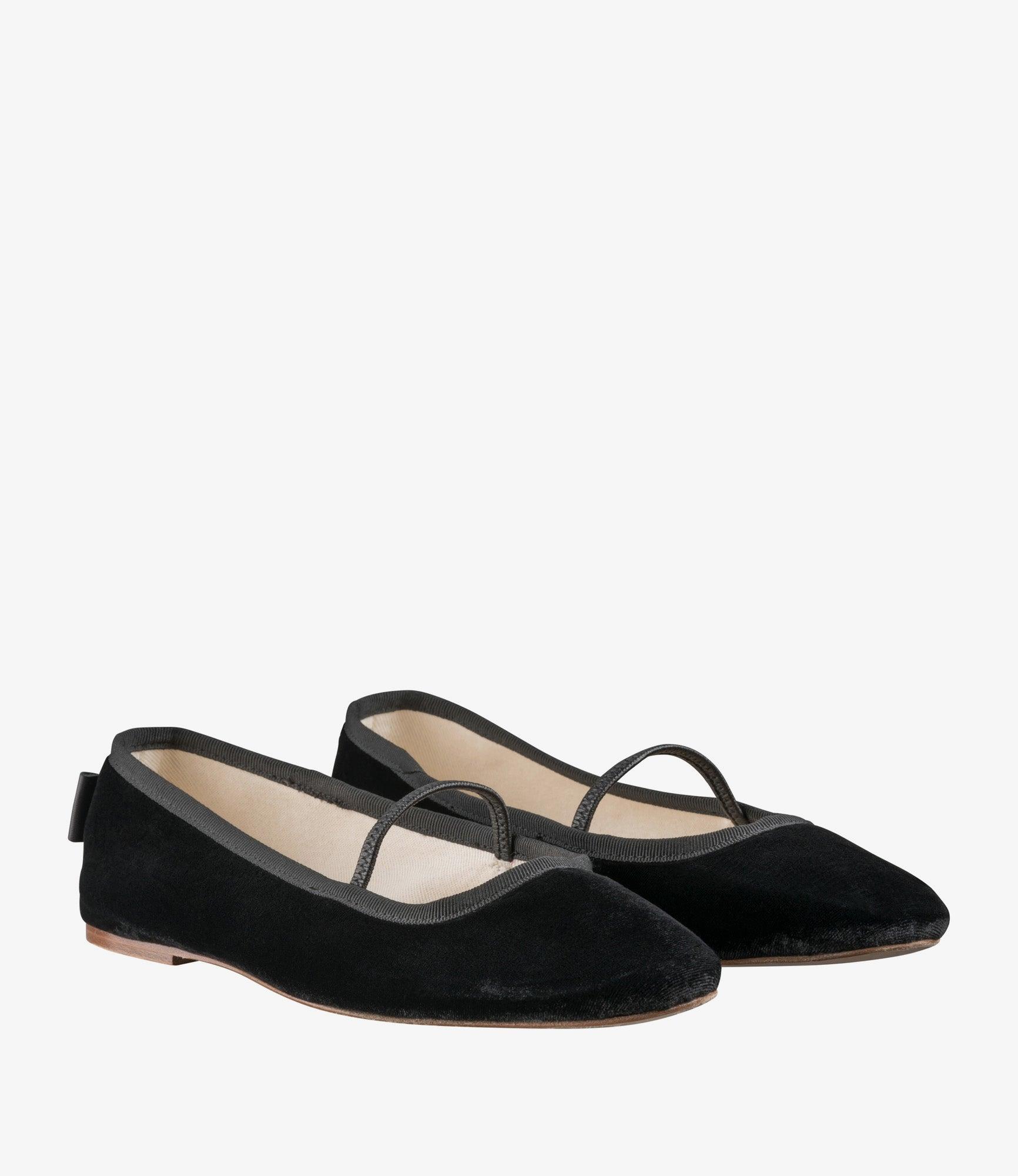 Swan ballet flats Product Image