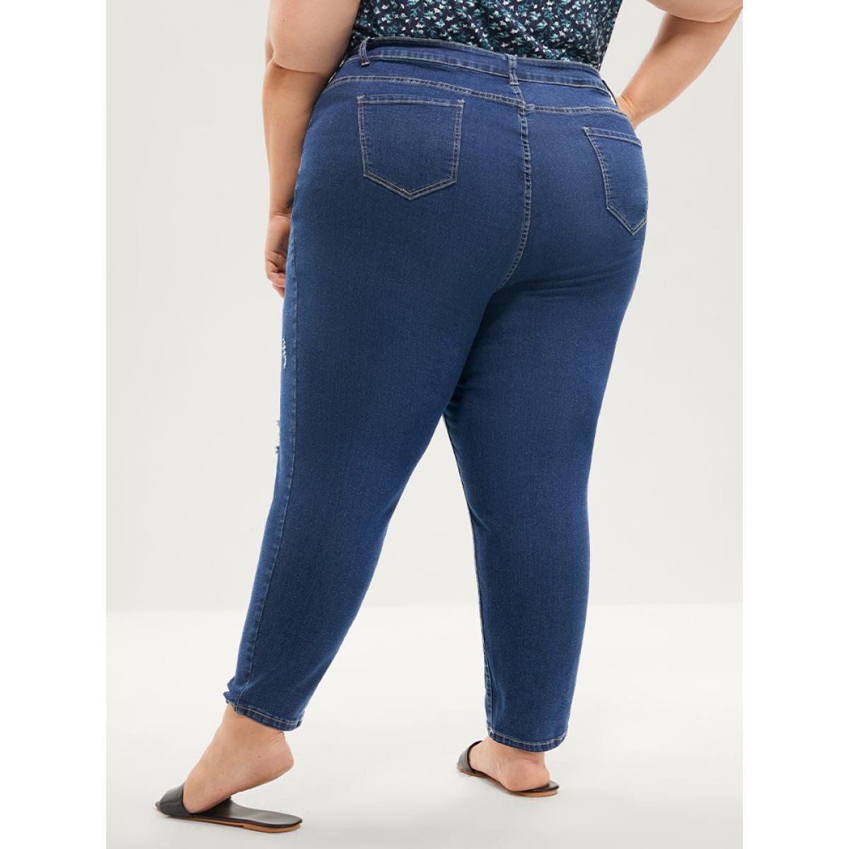 Plus Size Skinny Moderately Stretchy Mid Rise Medium Wash Pocket Jeans Women Blue Casual Plain Pocket Medium stretch Pocket Jeans BloomChic 26/4X Product Image