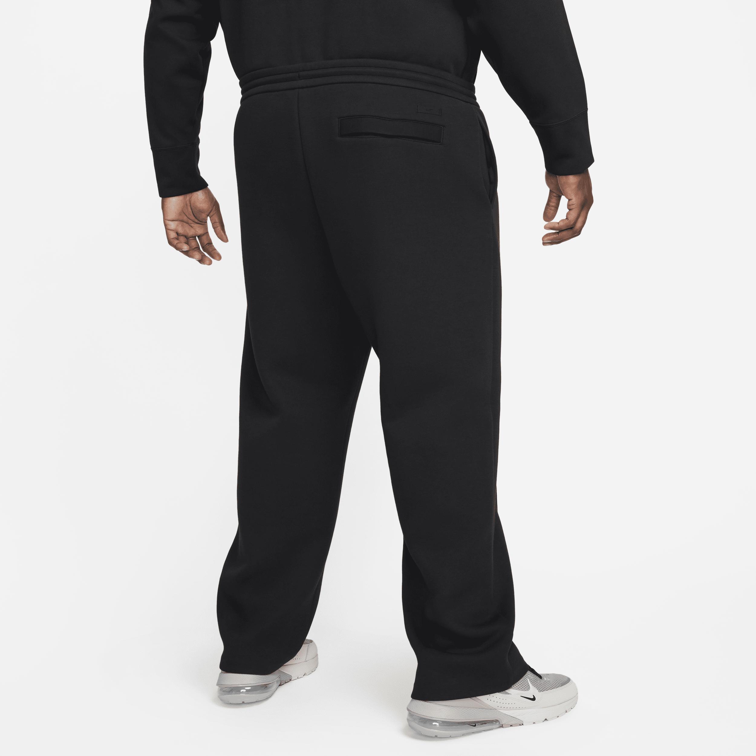Nike Sportswear Tech Fleece Reimagined Men's Loose Fit Open Hem Sweatpants Product Image