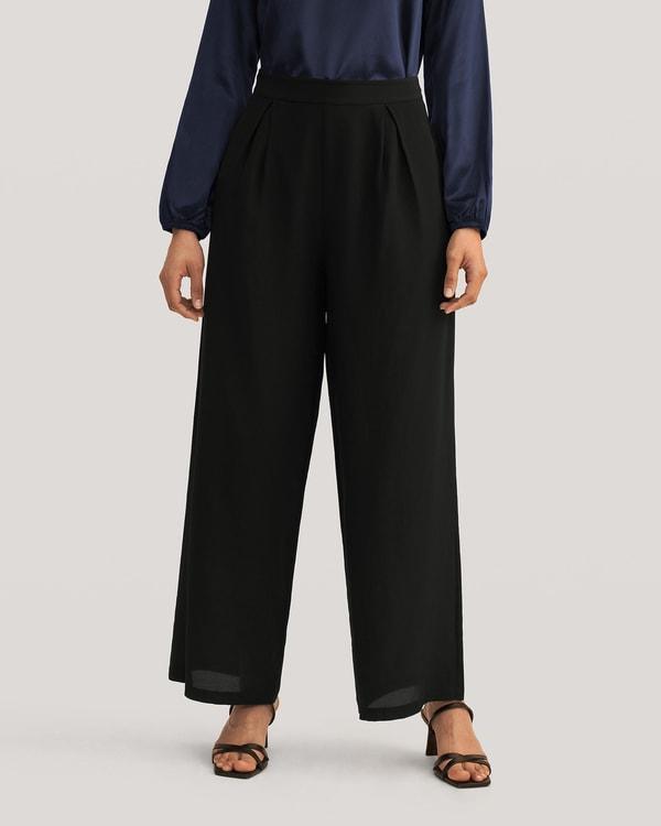 Smooth Silk Wide Leg Cropped Pants Product Image