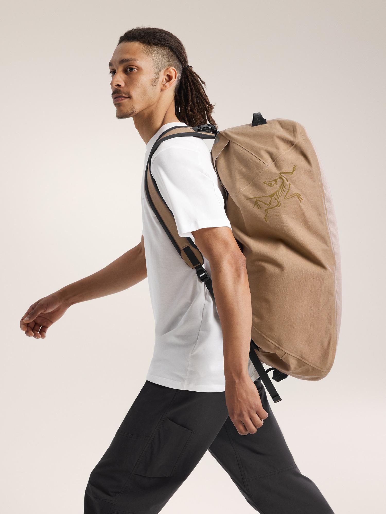 Carrier 75 Duffle Product Image