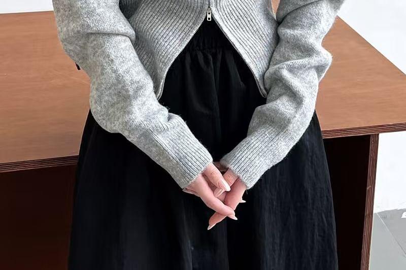 Round Neck Half-Zip Sweater Product Image