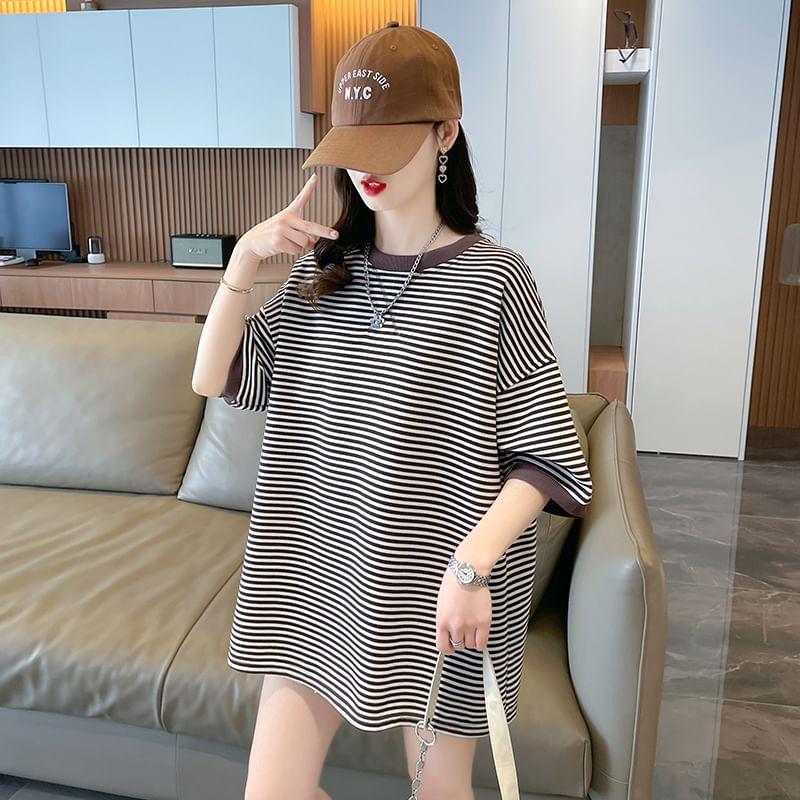 Elbow-Sleeve Crew Neck Striped T-Shirt Product Image