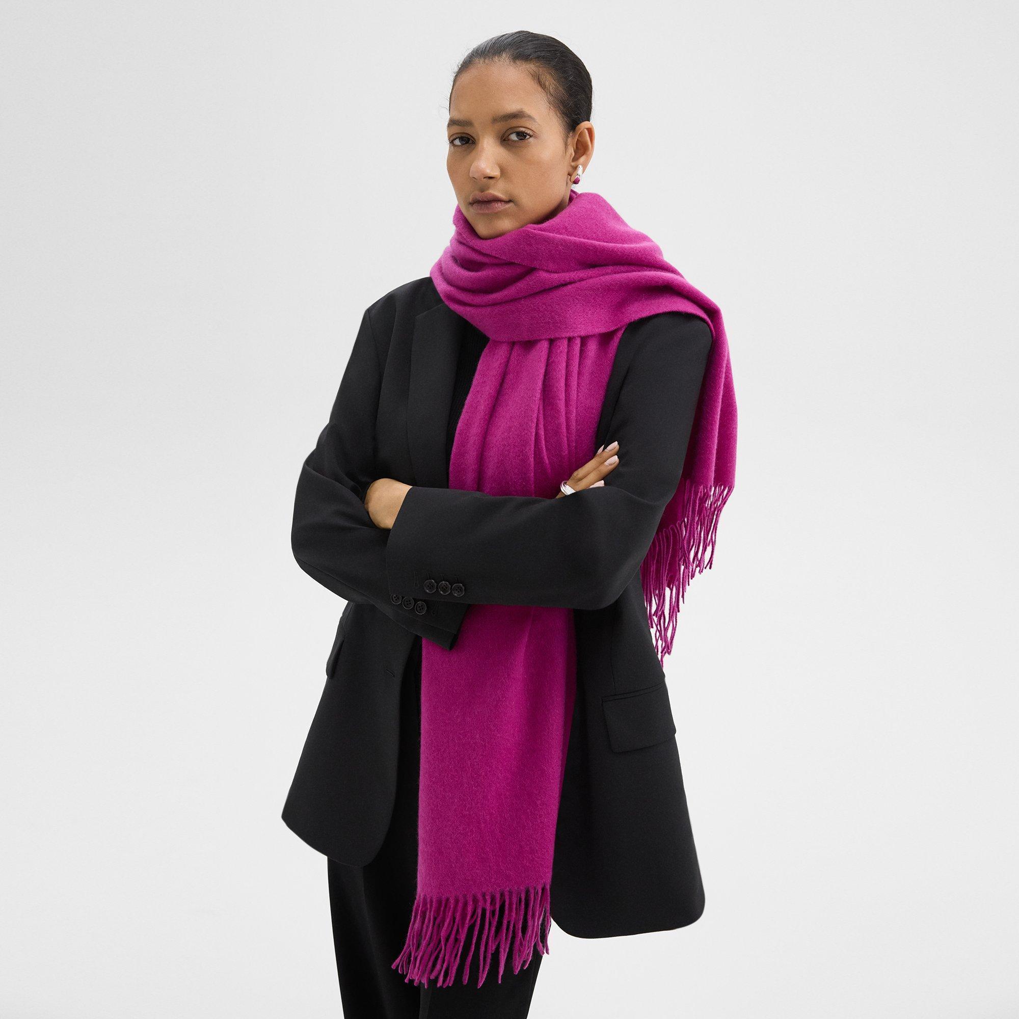 CLASSIC SCARF Product Image