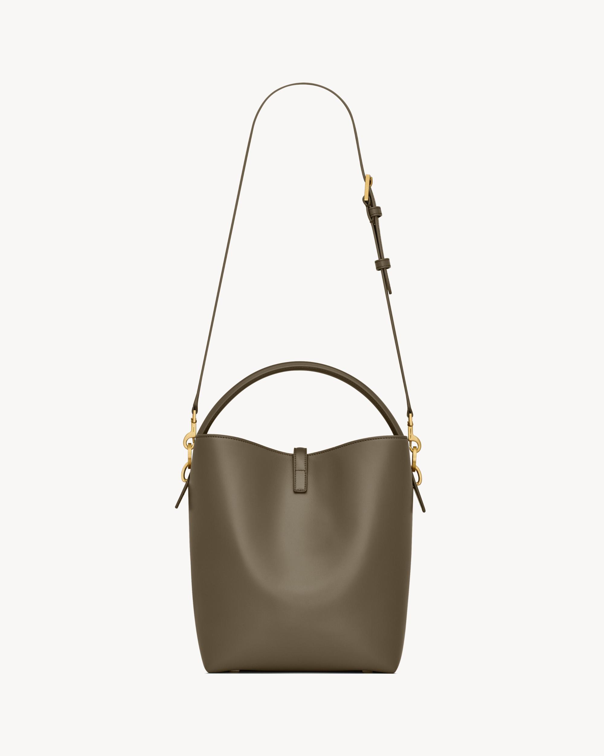 Le 37 in shiny leather Product Image