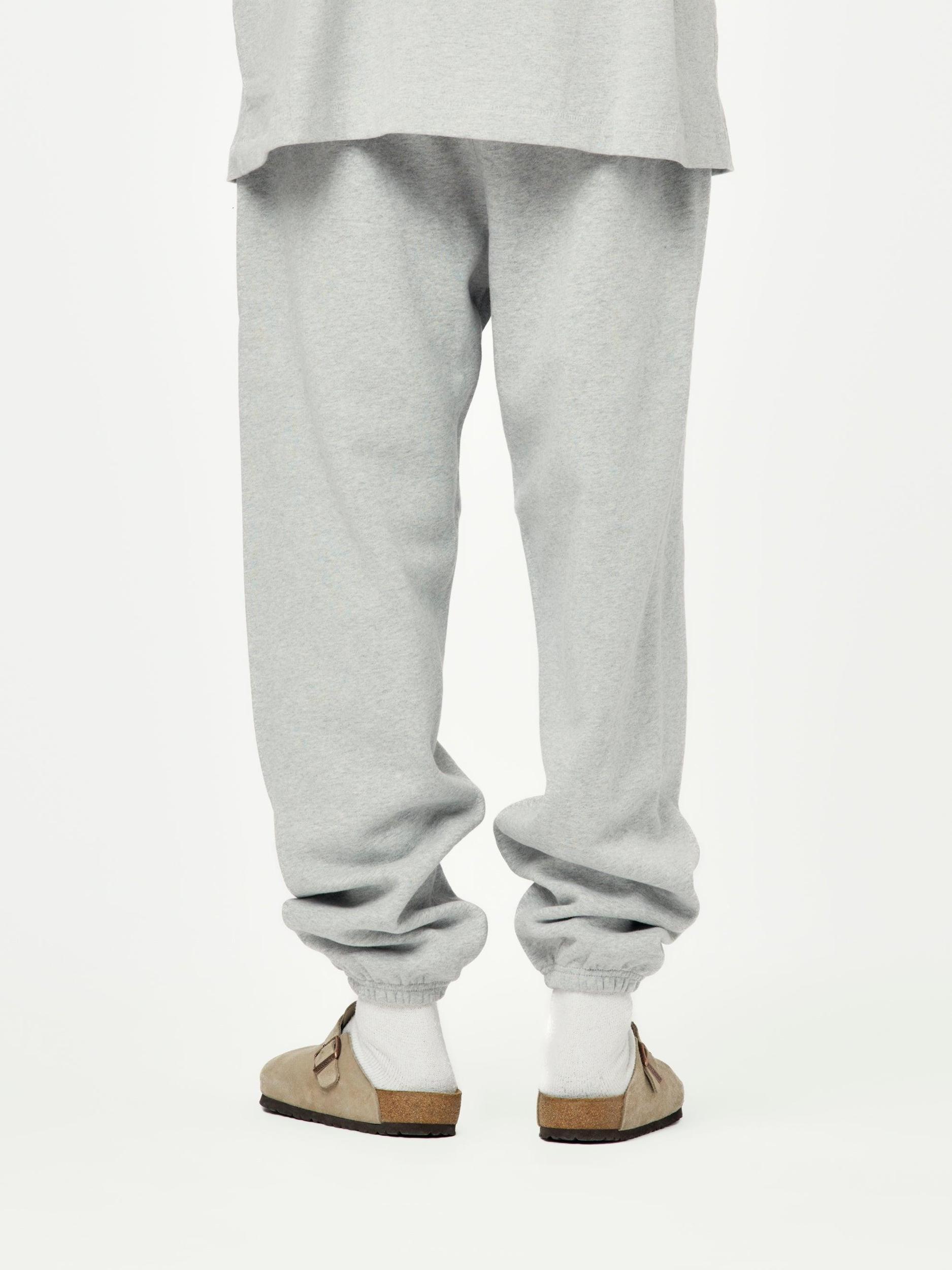 Fleece Essential Sweatpant (Light Heather Grey) Product Image