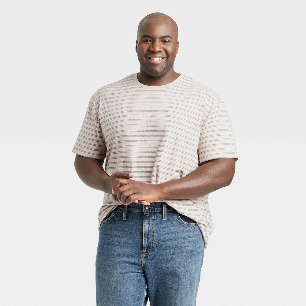 Men's Short Sleeve T-Shirt - Goodfellow & Co™ Product Image