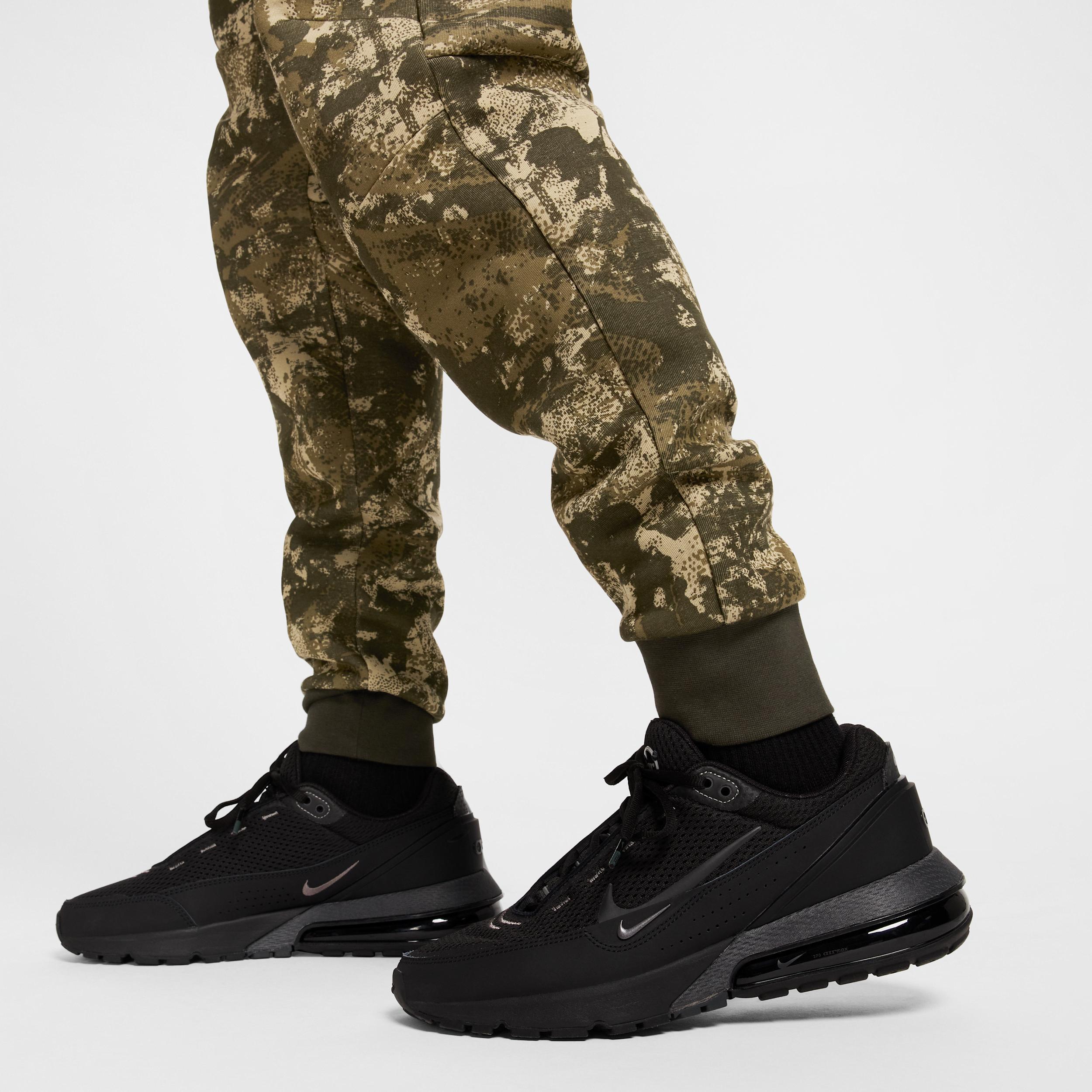 Nike Tech Men's Fleece Joggers Product Image