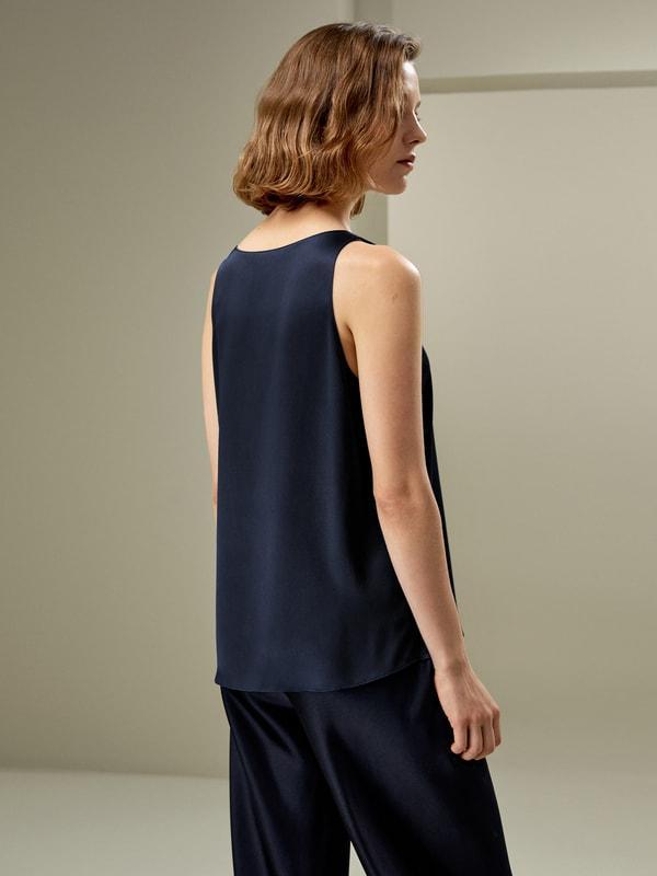 Relaxed Silk U-neck Tank Product Image