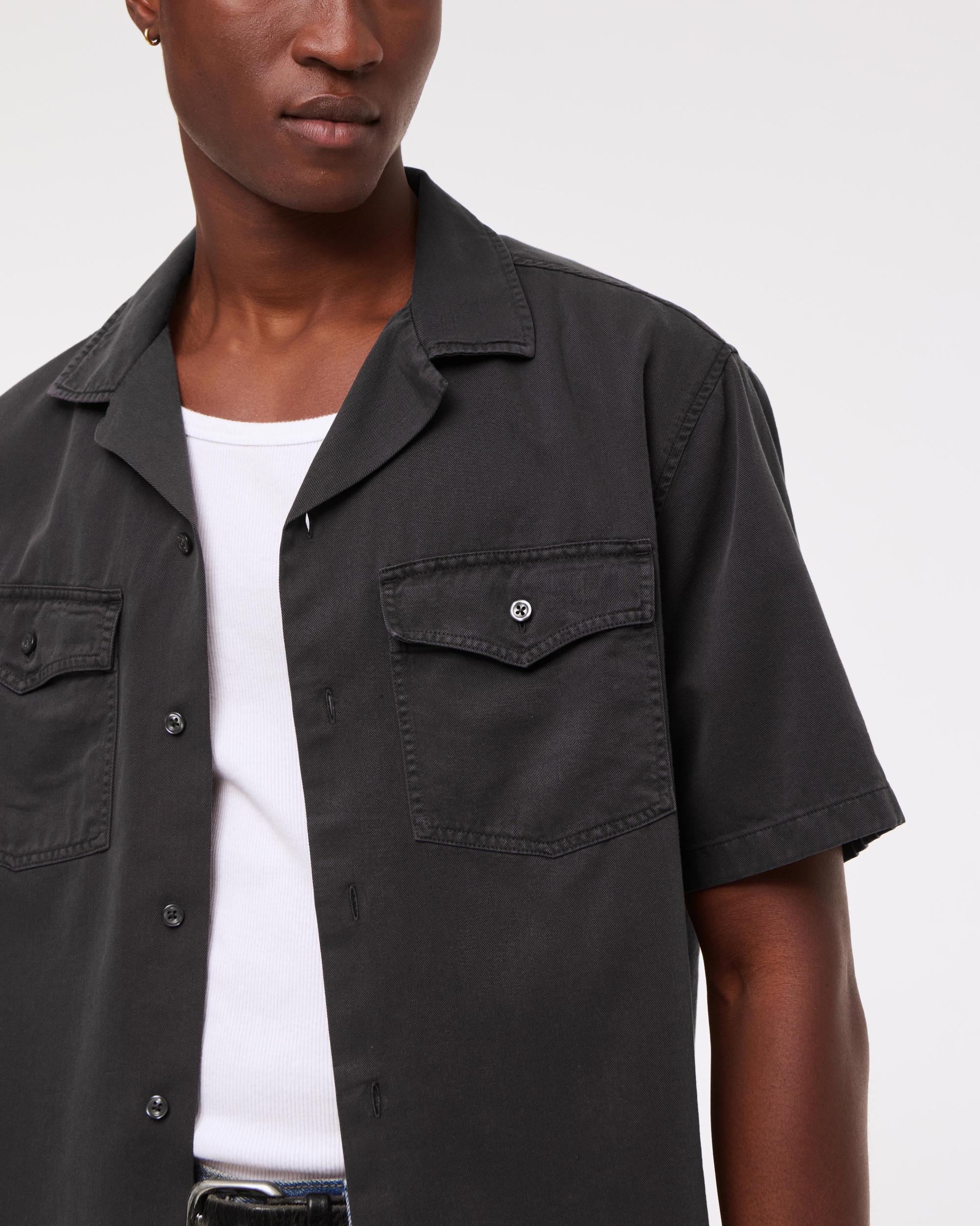 Short-Sleeve Cropped Pabst Workwear Button-Up Shirt Product Image