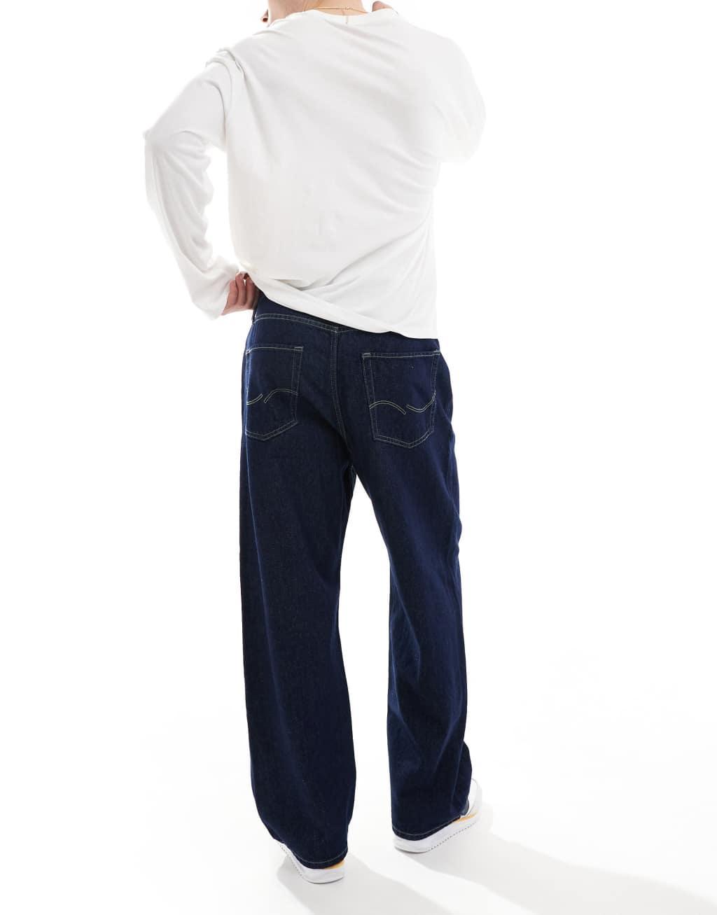 Jack & Jones Ron skater fit jeans in dark navy Product Image