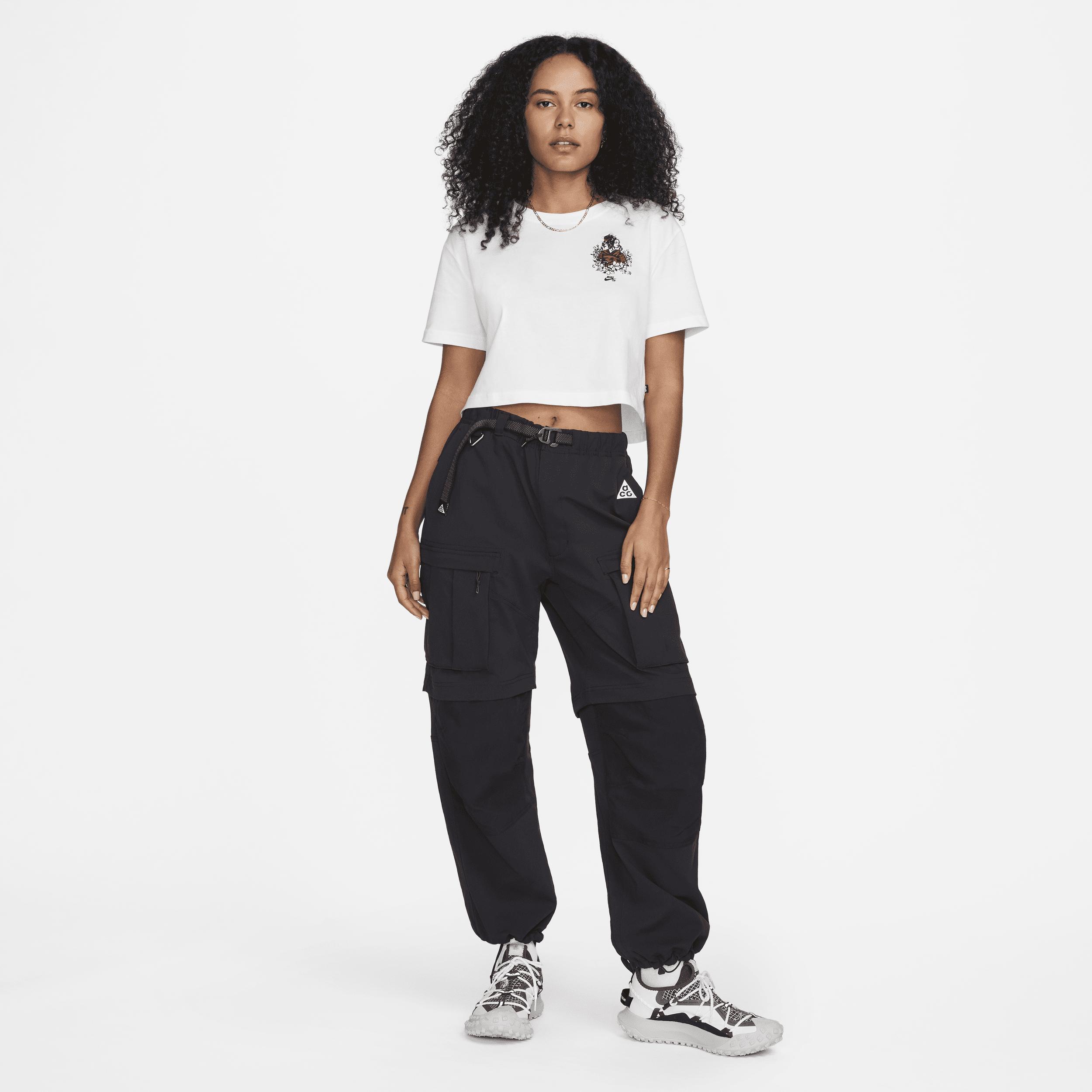 Nike SB x Sky Brown Women's Cropped Skate T-Shirt Product Image