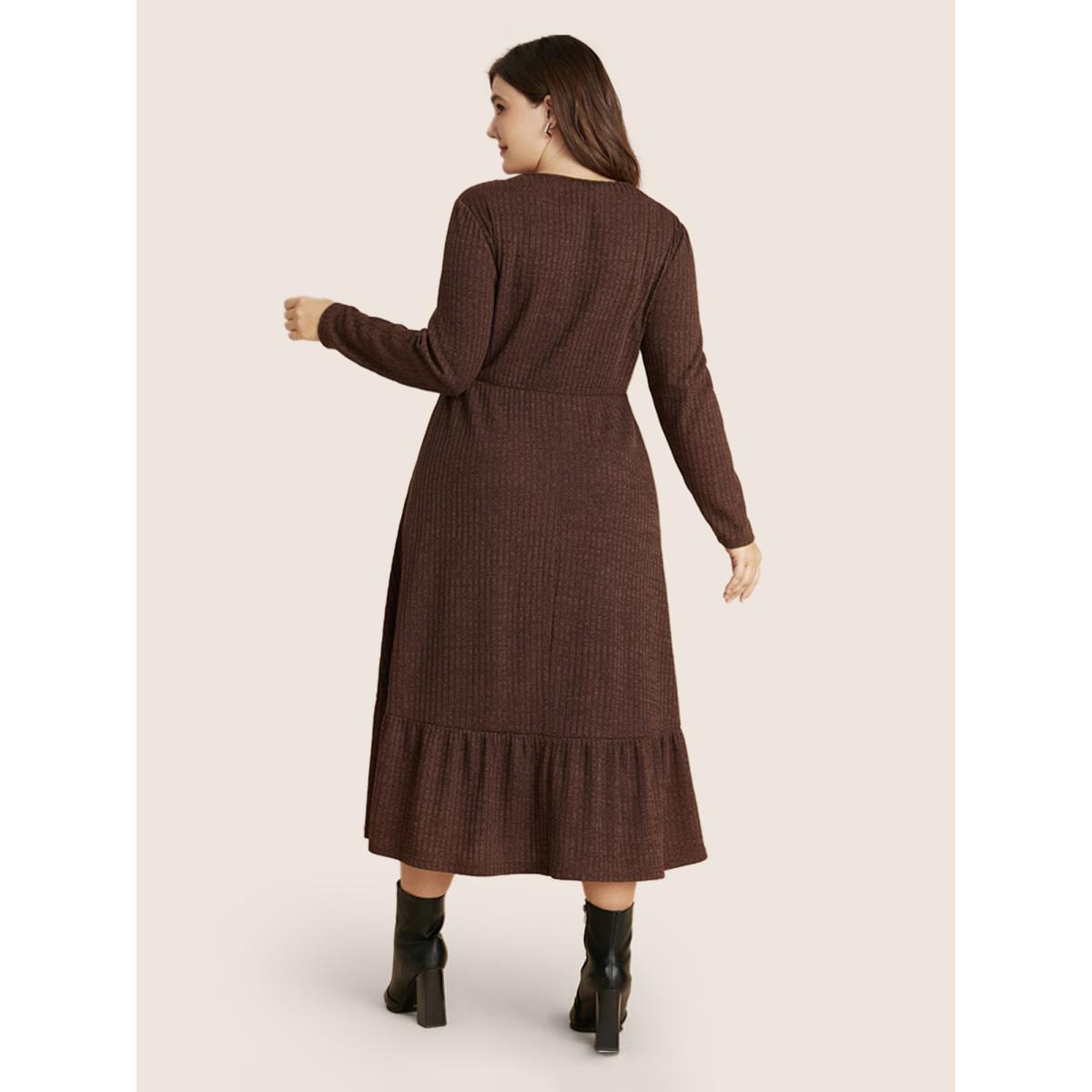 Plus Size Solid Pocket Rib Knit Ruffle Hem Dress Without Belt ArmyGreen Women Basics Non Round Neck Long Sleeve Curvy Midi Dress BloomChic 14-16/1X Product Image