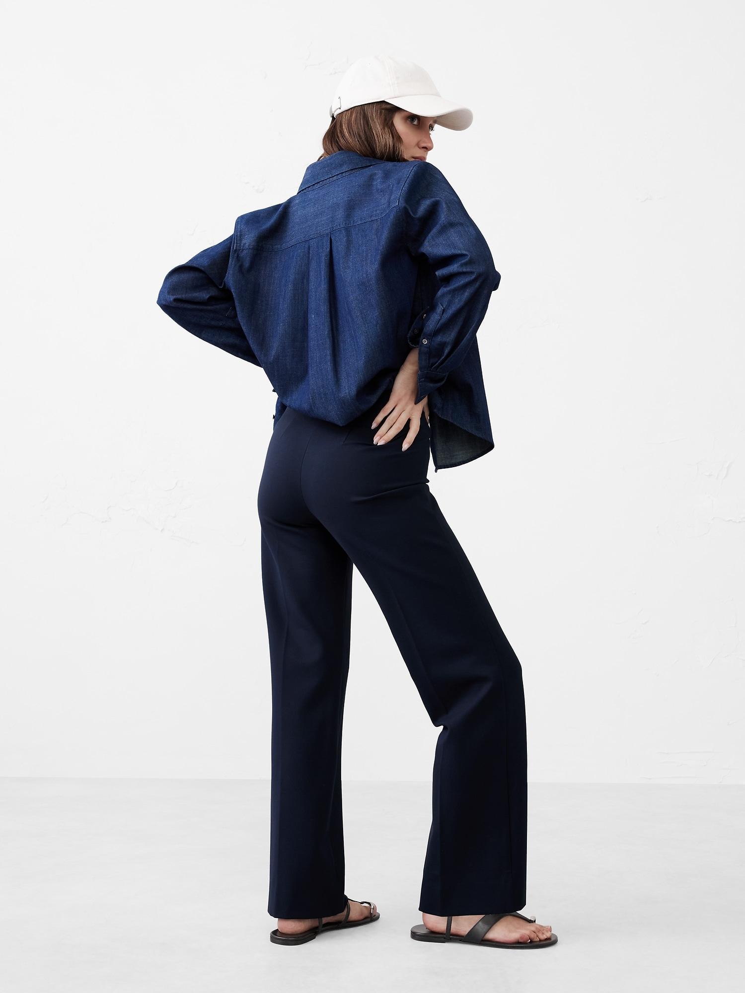 Straight Ponte Pull-On Pant Product Image