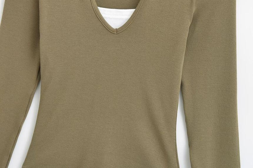 Mock Two-Piece Long-Sleeve Two-Tone Tee Product Image