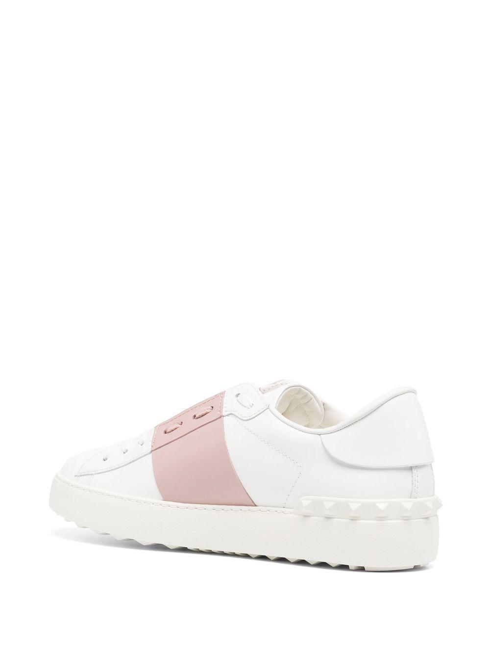 Open low-top leather sneakers Product Image