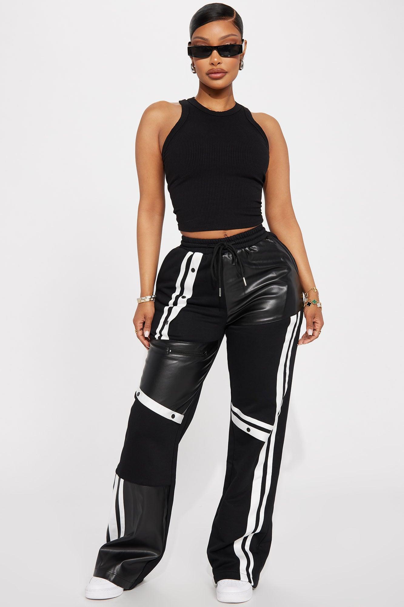 Ariana Ribbed Tee - Black Product Image