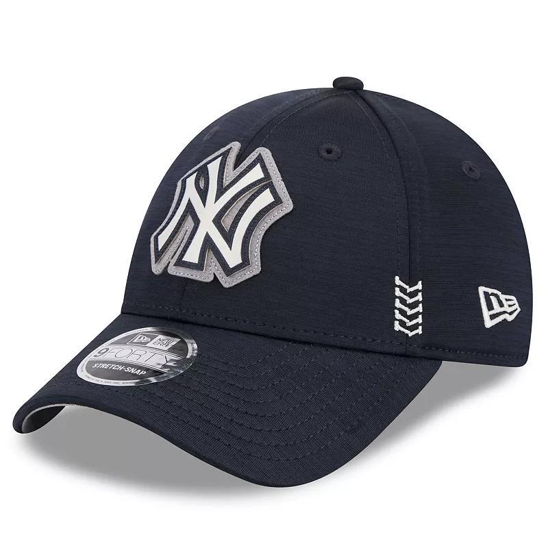 Mens New Era New York Yankees 2024 Clubhouse 9FORTY Adjustable Hat, Blue Product Image