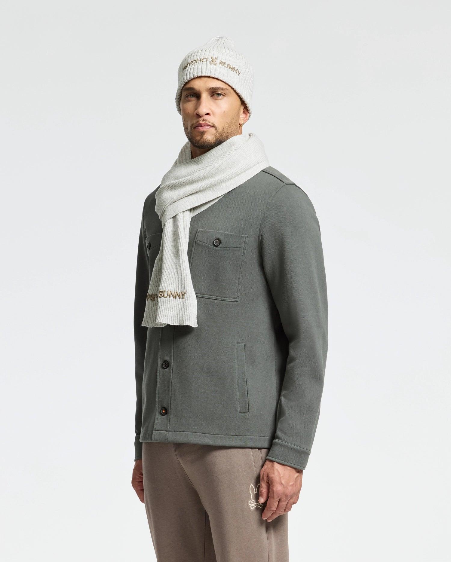 MENS BEANIE AND SCARF BOX SET - B6X353E200 Product Image