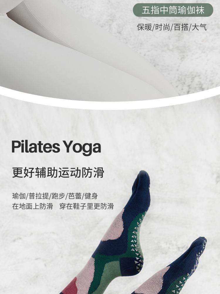 Patterned Toe Socks Product Image