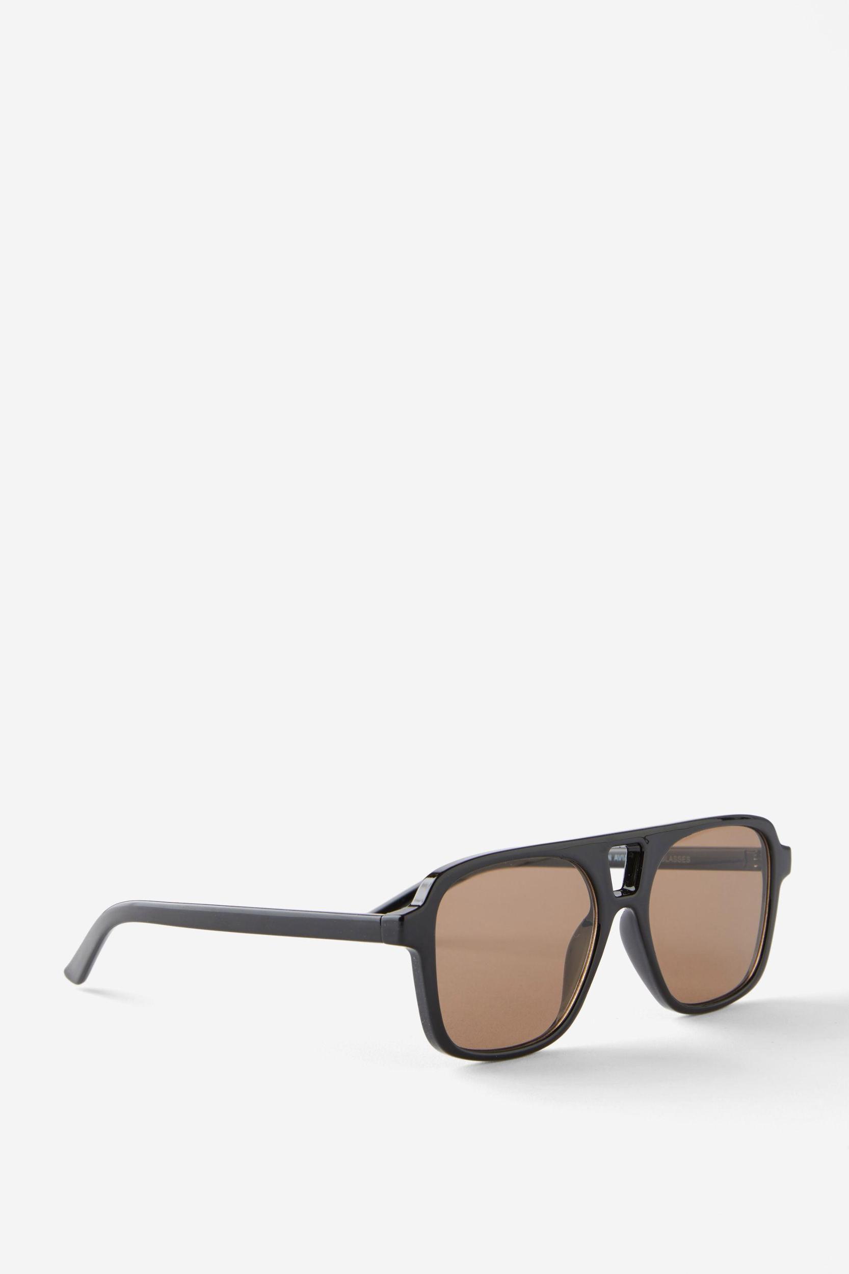 Peyton Aviator Sunglasses Product Image