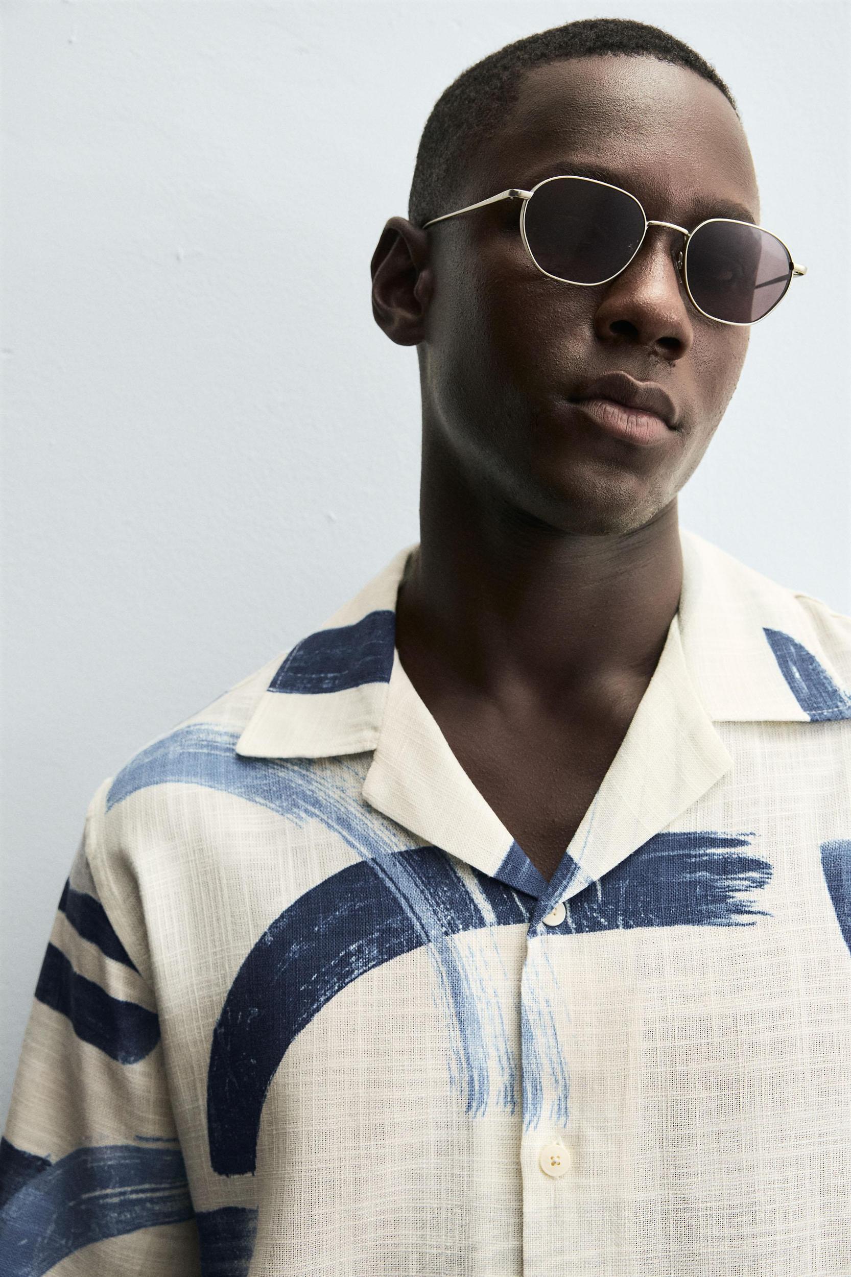 ABSTRACT PRINT SHIRT Product Image