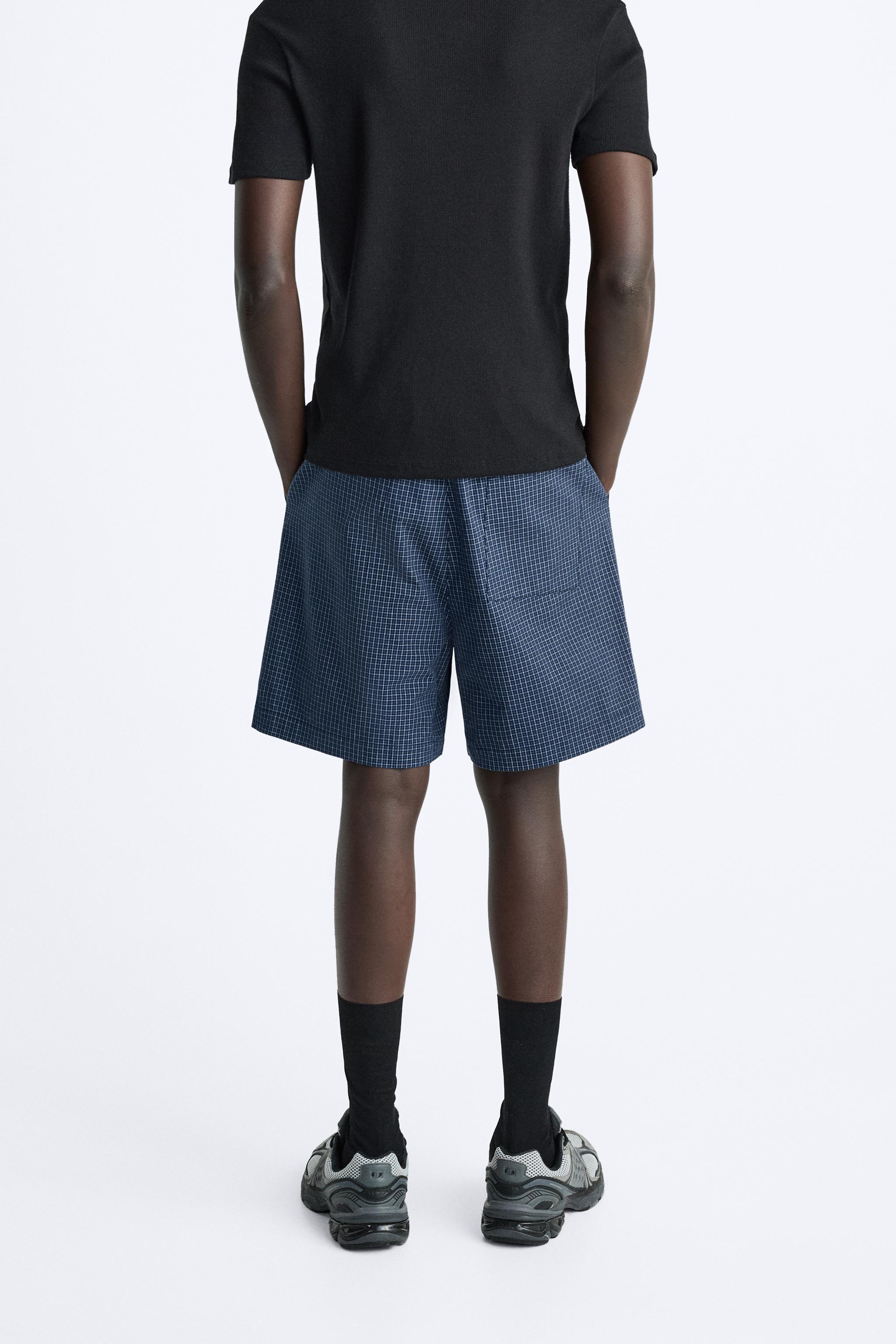 METAL GROMMET SHORTS Product Image
