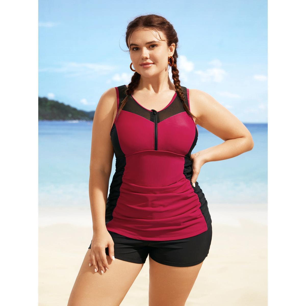 Plus Size Contrast Patchwork Gathered Half Zip Swim Top Women's Swimwear Scarlet Beach Gathered High stretch Skinny Round Neck Curve Swim Tops BloomChic 26/4X Product Image