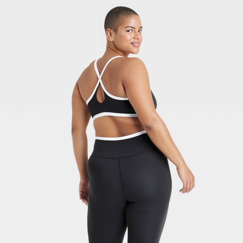 Womens Everyday Soft Light Support Piped Midline Sports Bra - All In Motion Black XL Product Image