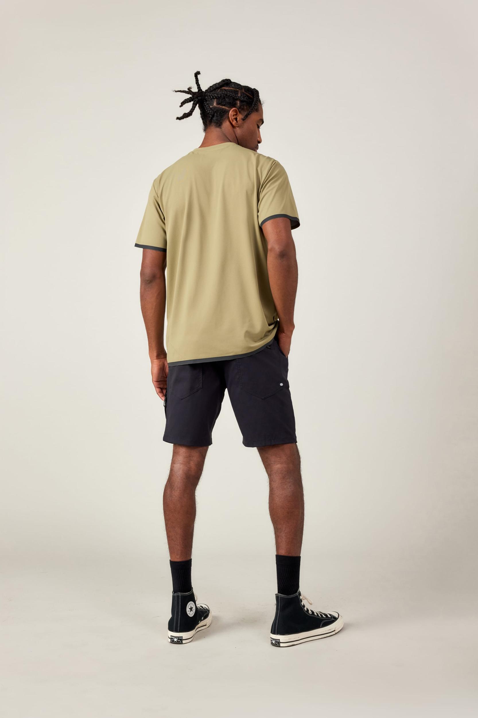 686 Men's Let's Go Tech T-Shirt Male Product Image