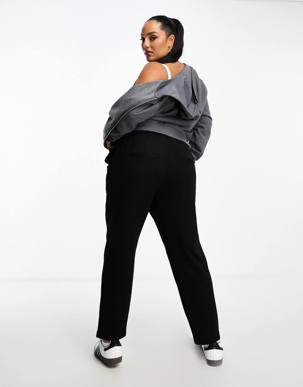 Vero Moda Curve tie waist tapered sweatpants Product Image