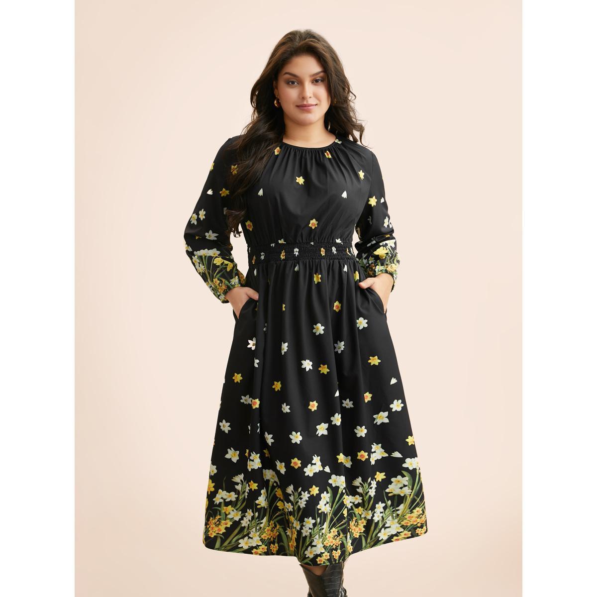 Plus Size Boho Print Shirred Gathered Maxi Dress Black Women Elegant Gathered Round Neck Long Sleeve Curvy BloomChic 30/6X Product Image