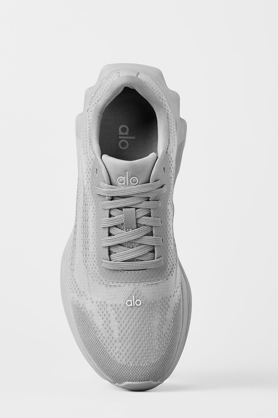 Alo Runner - Grey/Grey Product Image