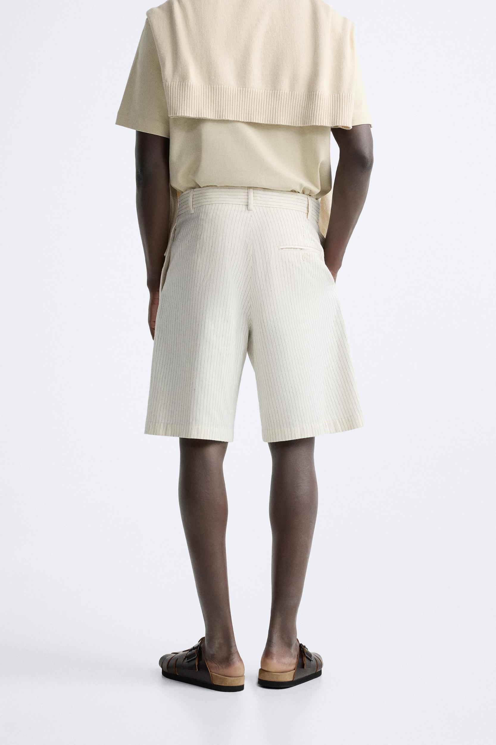 STRIPED SHORTS Product Image