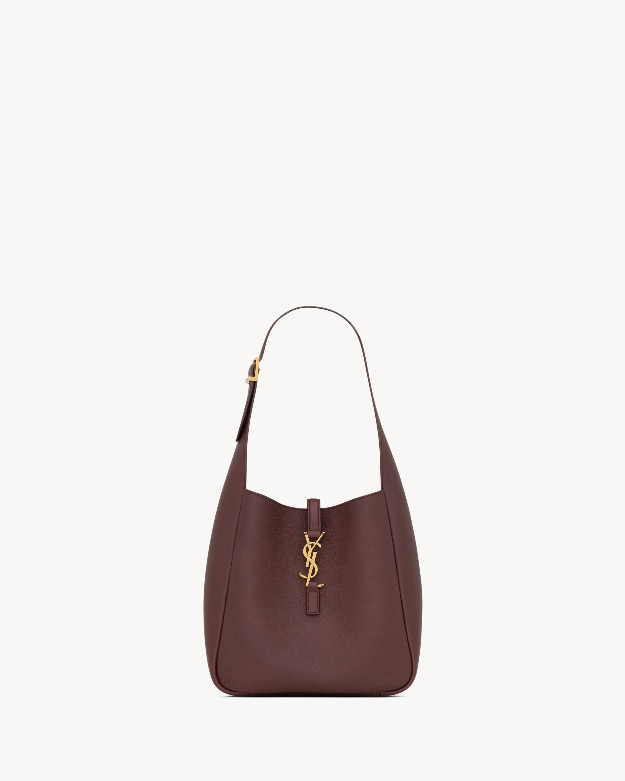 LE 5 À 7 supple small IN GRAINED LEATHER Product Image