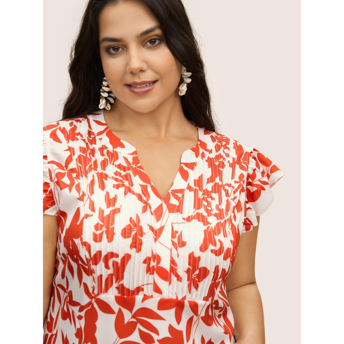 Plus Size OrangeRed Silhouette Floral Print Notched Collar Pleated Blouse Women Resort Cap Sleeve Notched collar Vacation Blouses BloomChic 14-16/1X Product Image