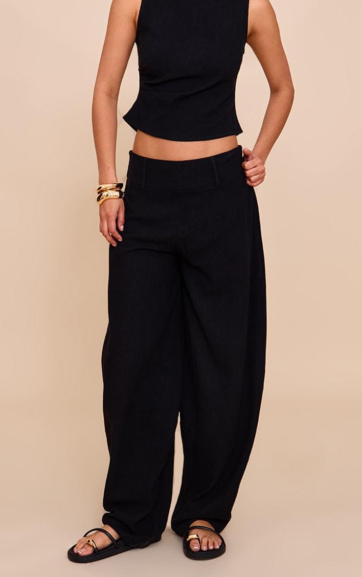  Black Mid Rise Barrel Tailored Pants Product Image