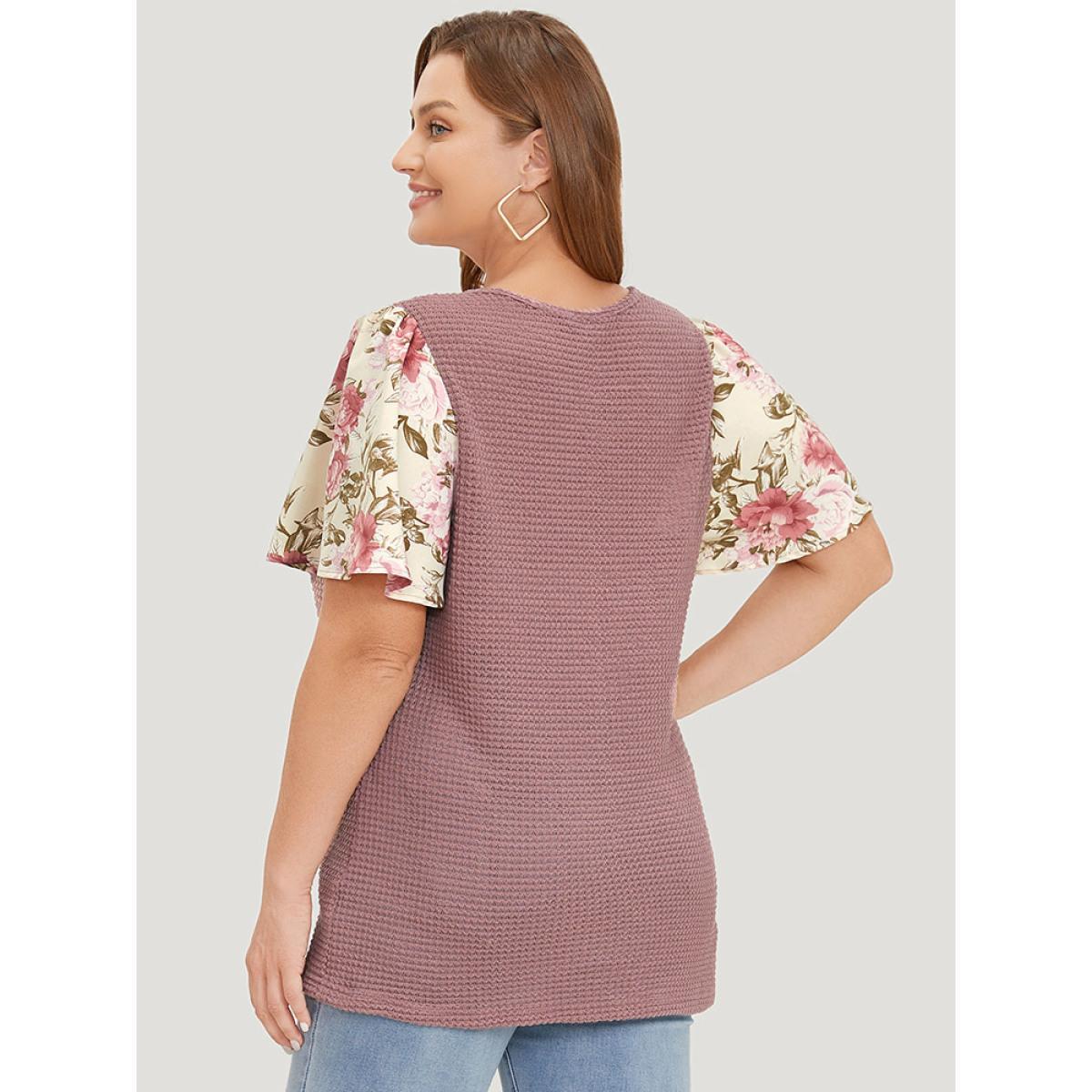 Plus Size Waffle Knit Pacthwork Flutter Sleeve T-shirt DustyPink Women Elegant Patchwork Floral V-neck Dailywear T-shirts BloomChic 18-20/2X Product Image