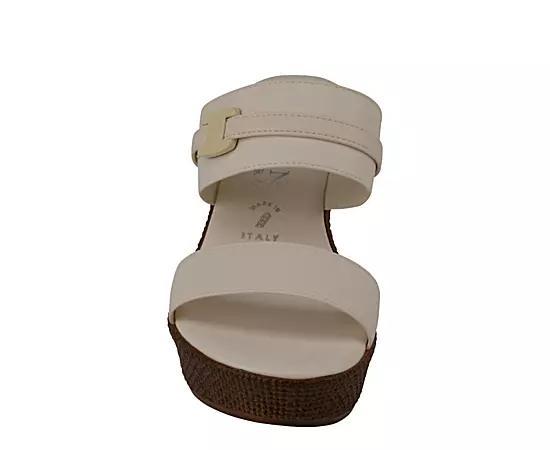 Italian Shoemakers Womens Selyse Wedge Sandal Product Image