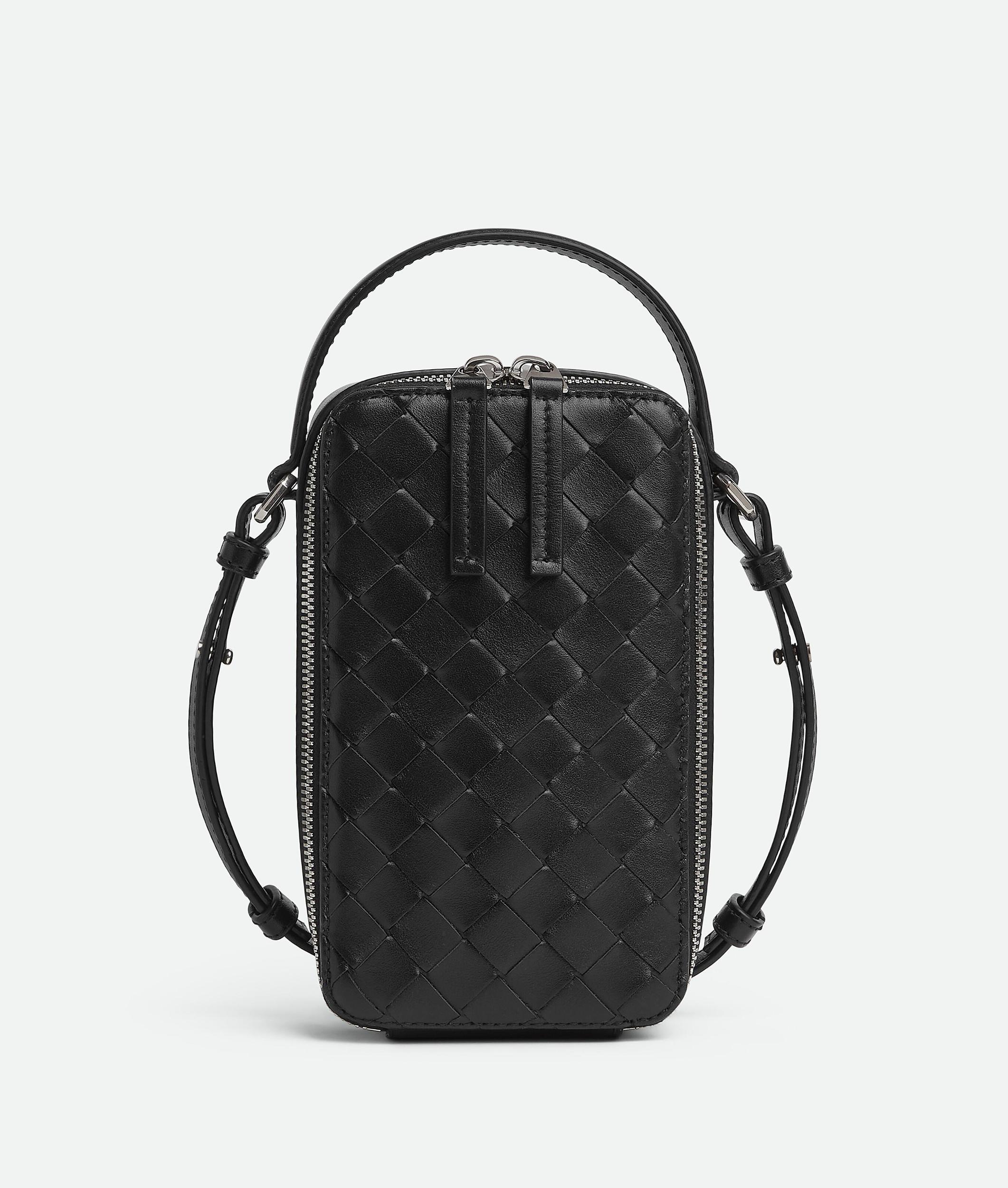 Men's Getaway Phone Pouch in Black Product Image