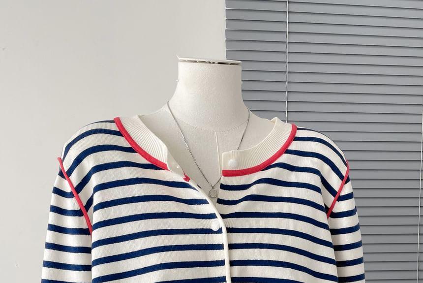 Round Neck Striped Cardigan Product Image