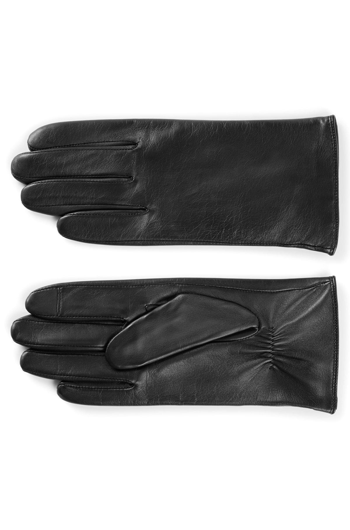 Leather gloves with logo rivet and full lining Product Image