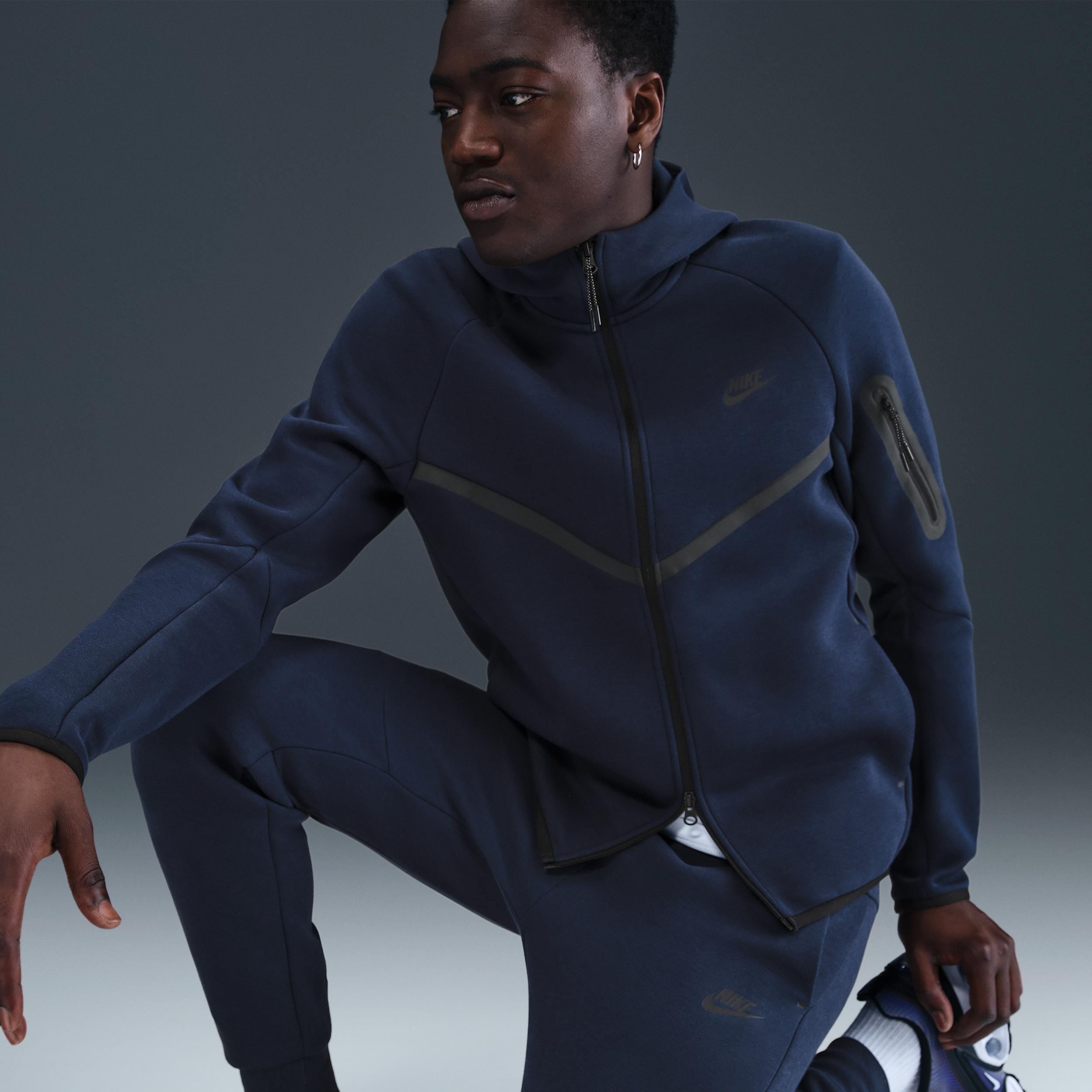 Nike Mens Tech Fleece Jogger Pants Product Image