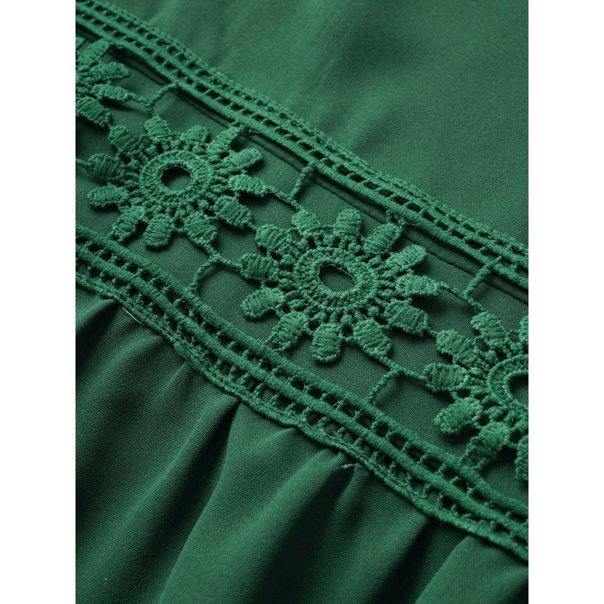 Plus Size Plain Elastic Waist Cut Out Lace Patchwork Dress Emerald Women Resort Non Non Sleeveless Curvy Midi Dress BloomChic 26/4X Product Image