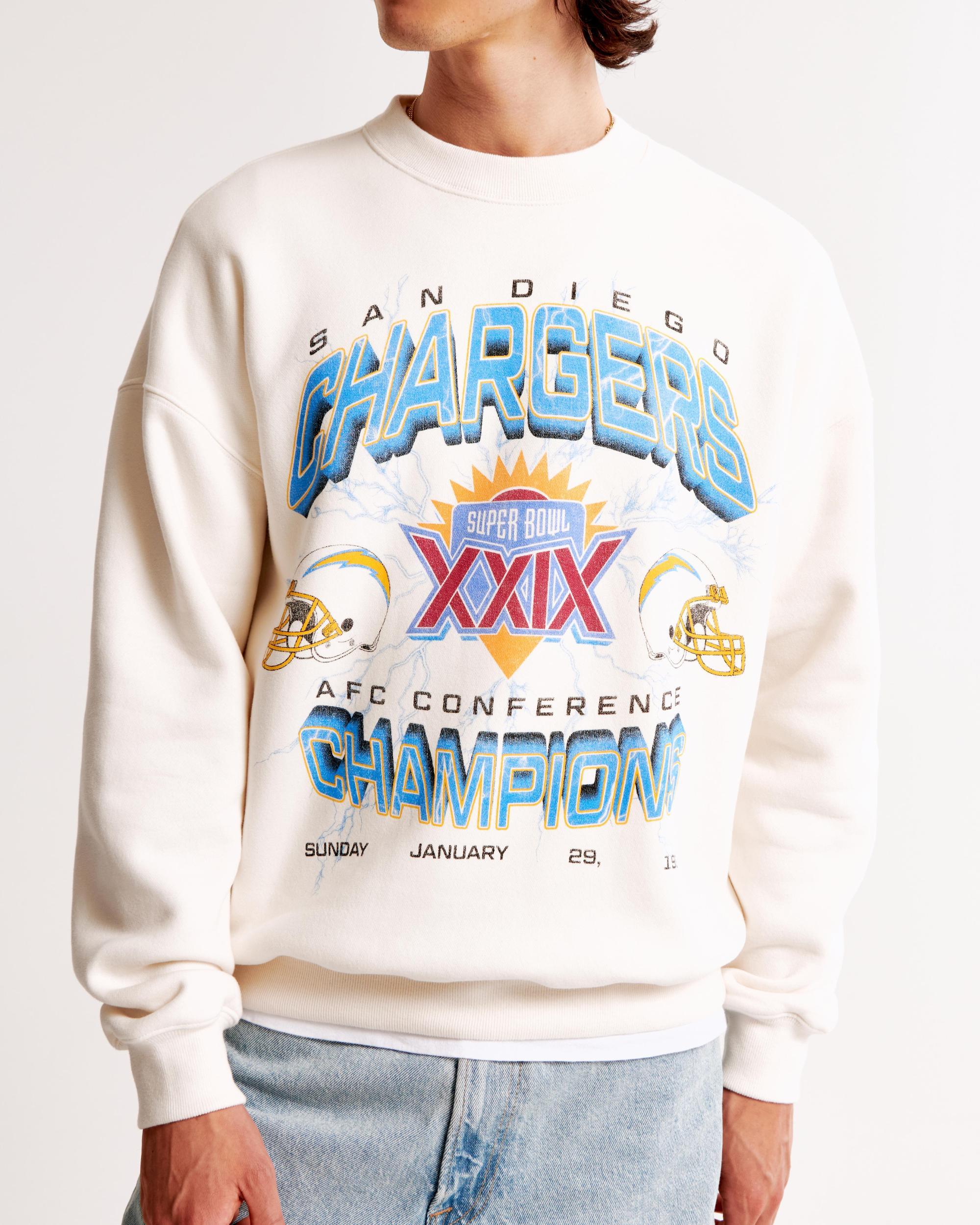 Minnesota Vikings Graphic Crew Sweatshirt Product Image